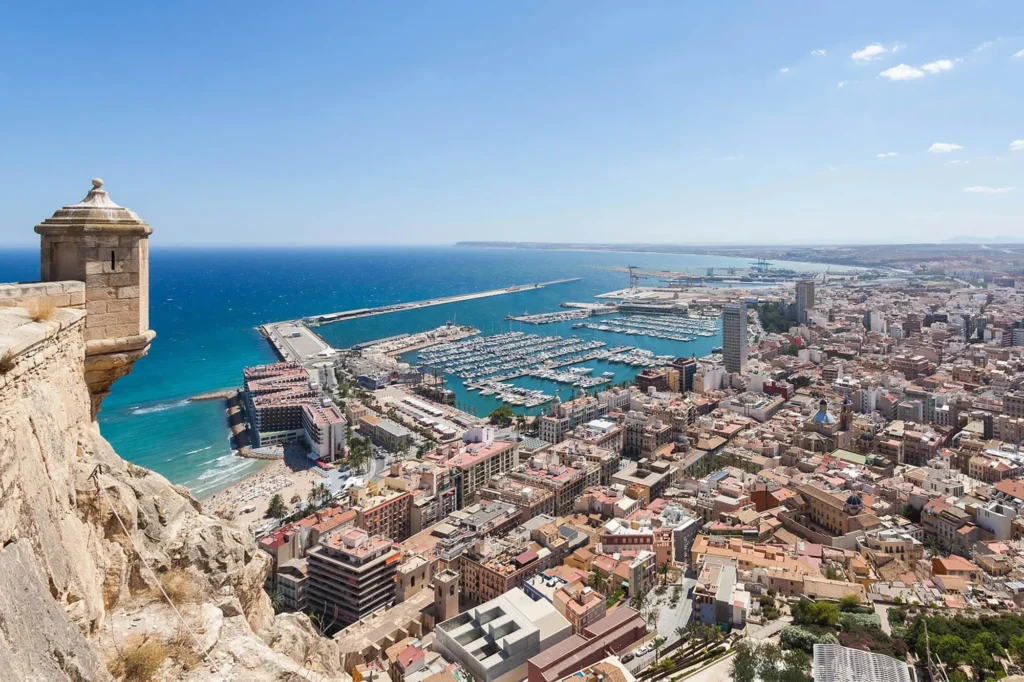 🇪🇸 Alikante iz Beograda za produženi vikend!