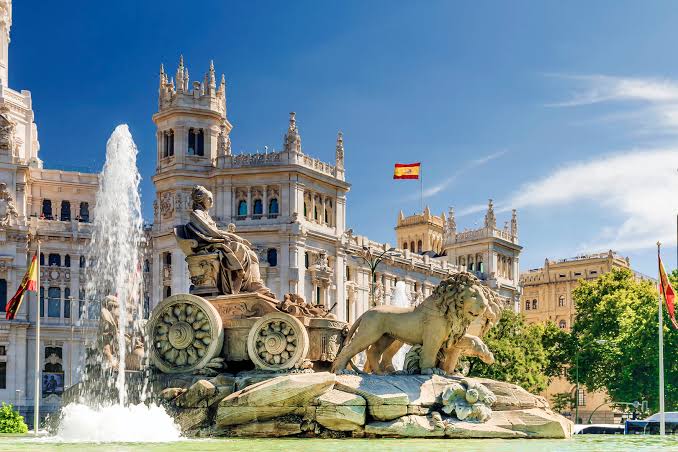 🇪🇸 Madrid iz Beograda 13.10.–15.10.2026. – 229€ po osobi
