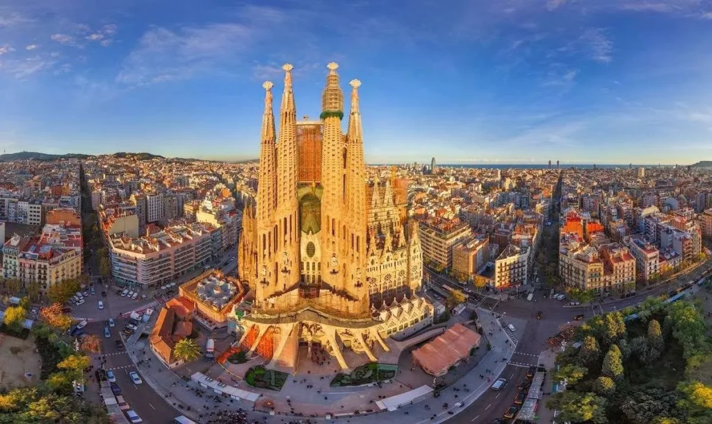 🇪🇸 Barselona iz Beograda – 2 noćenja sa doručkom u centru grada | 28.11.–30.11.2026. | 249 € po osobi